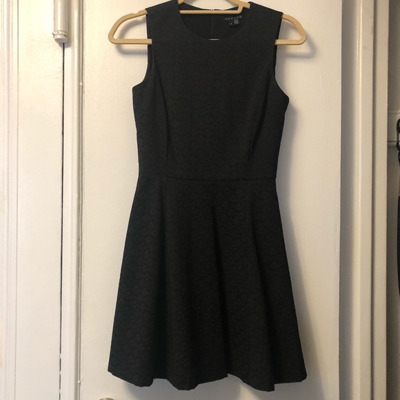 Theory Dresses & Skirts - NEW Theory Tillora Textured Black Dress Size 0